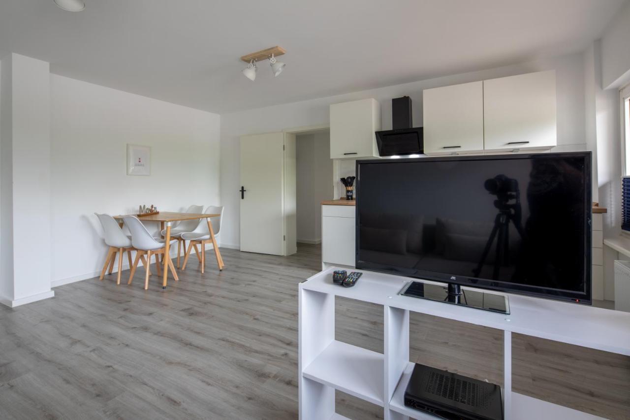 Ferienhaus Annika in Schillig-Horumersiel mit frisch sanierten 8 Wohnungen Exterior foto